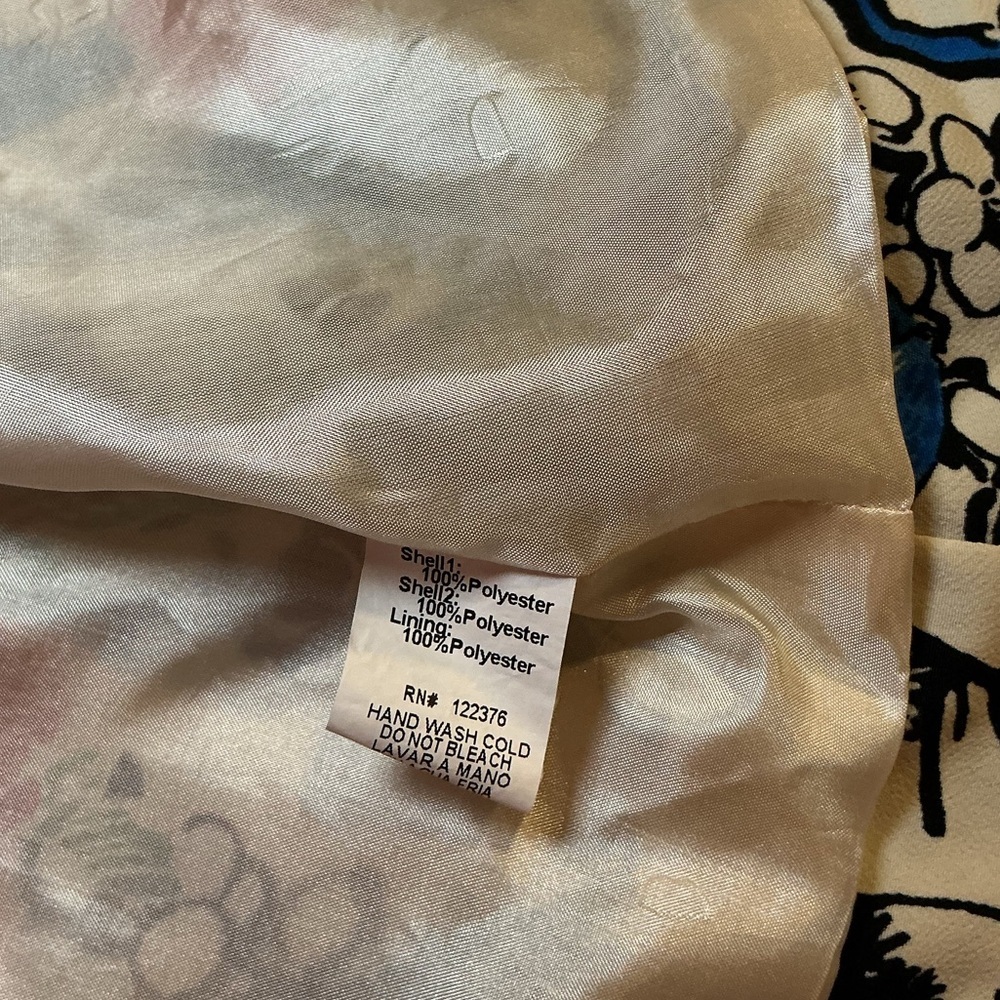 Floral Women's Jacket with Black Trim - Picture 6 of 6